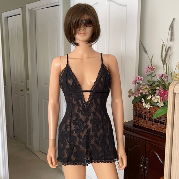 NWOT Vintage Victoria Secret black lace slip dress - Picture 2 of 8